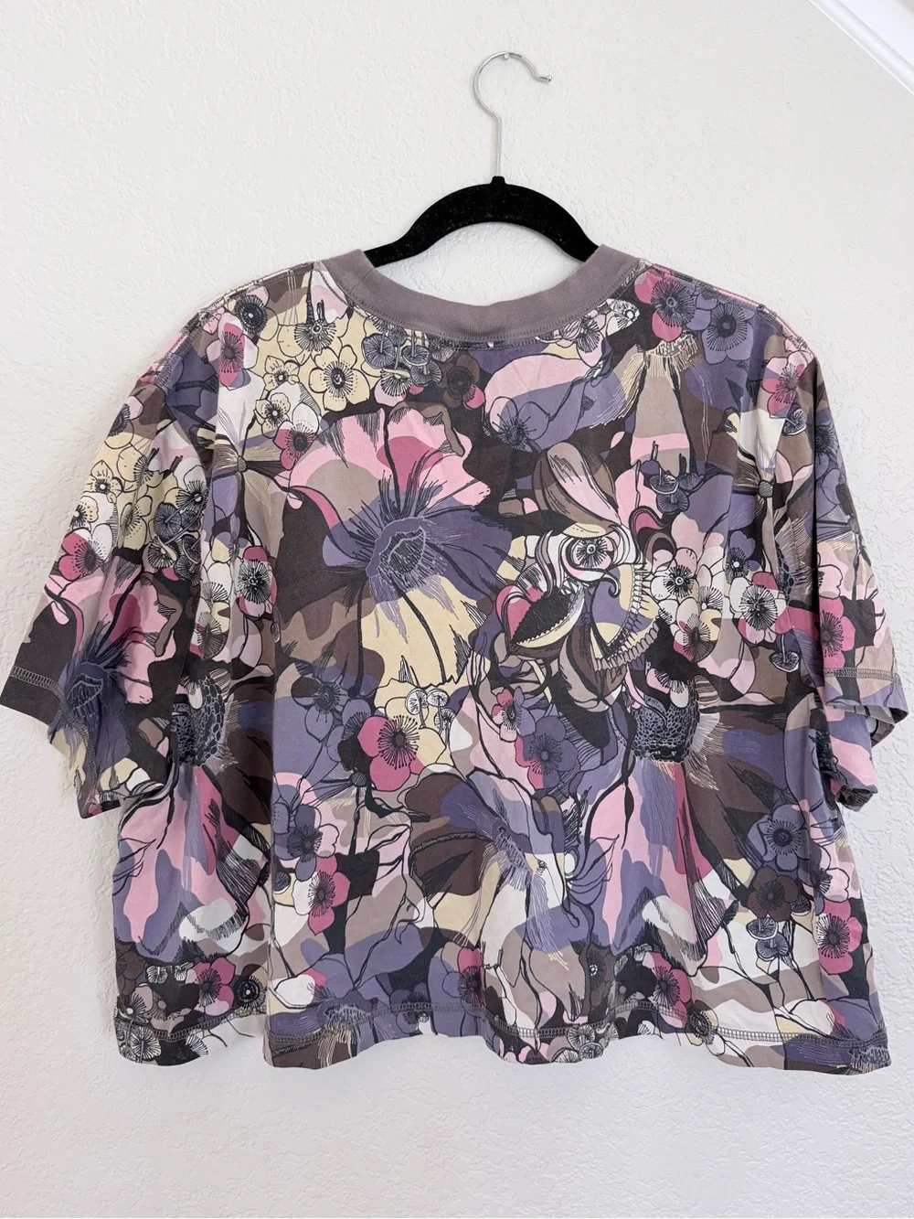 Nike Femme floral print crop top
